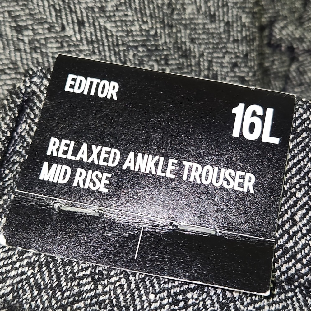 Express Editor Relaxed Ankle Trouser Mid Rise Herringbone Black Gray 16L NWT - Picture 5 of 9